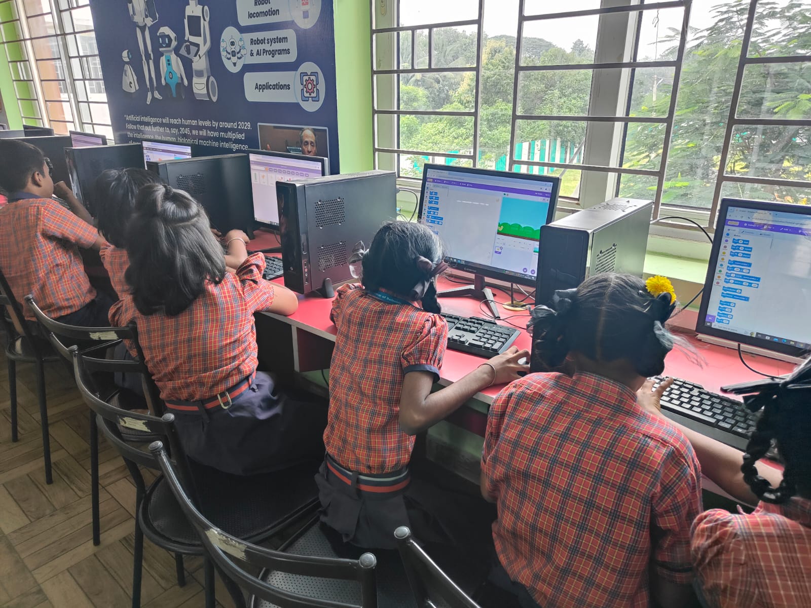 Crafting Future Technologies at CoE Lab 1